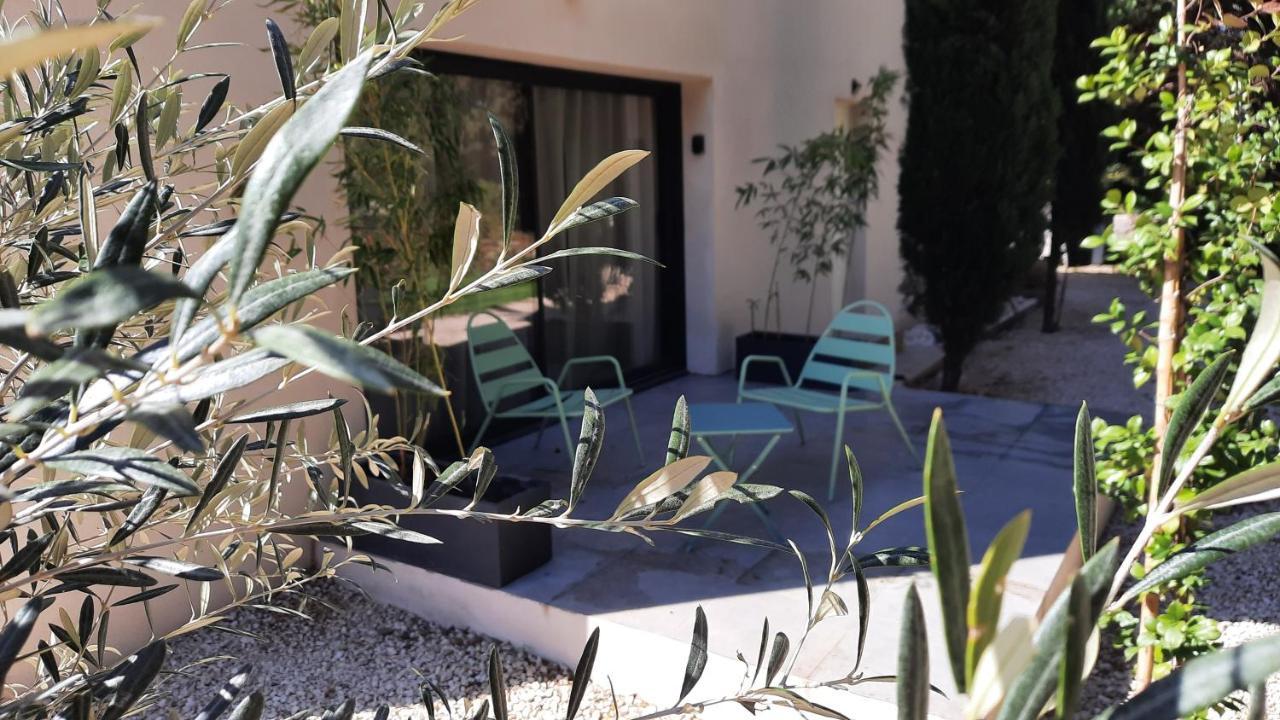 Ferienwohnung Ginette Et Marcel Saint-Rémy-de-Provence Exterior foto